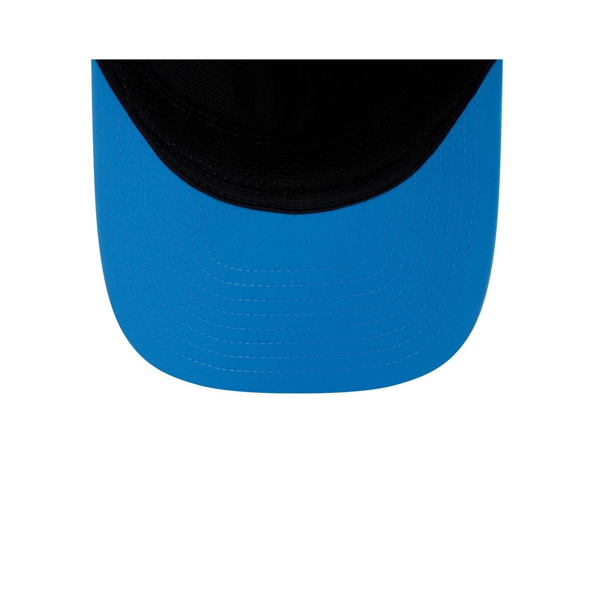 Los Angeles Chargers 2026 Sideline 39THIRTY M-Crown Stretch Fit Hat
