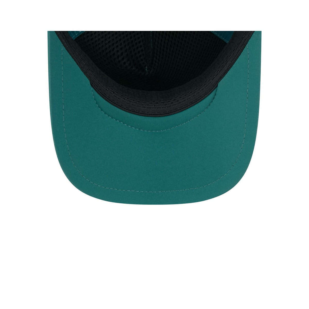 Philadelphia Eagles 2026 Sideline Kids 9FORTY APEX Trucker Hat