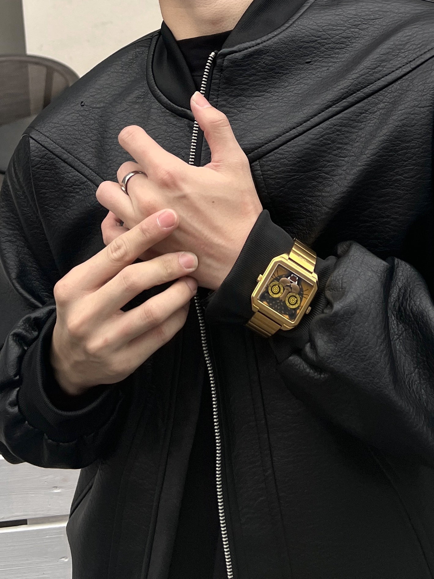 HappieWatch Panther Shadow – A Statement of Silent Confidence