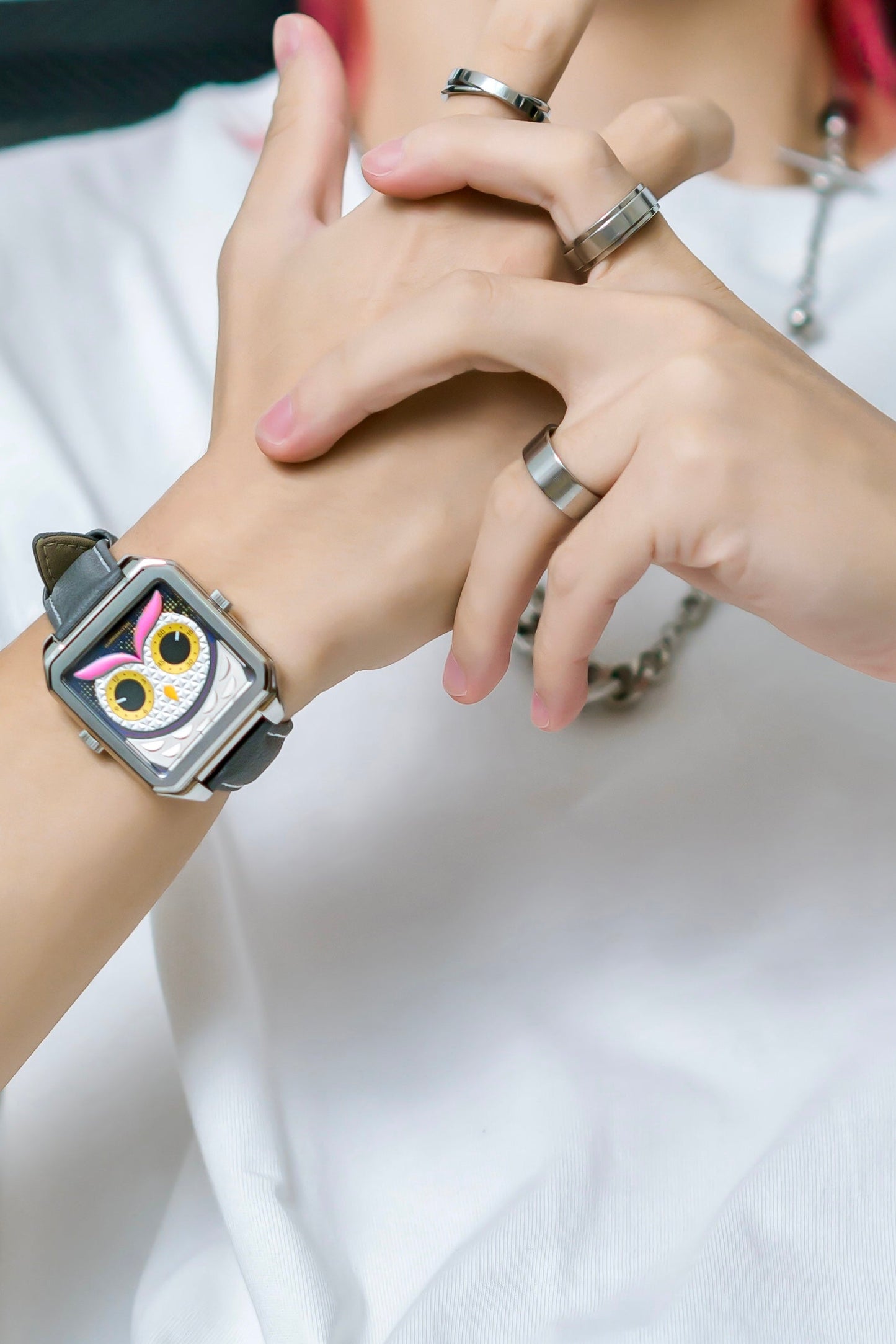 HappieWatch Dawn Owl – A Symbol of Calm Wisdom and New Beginnings