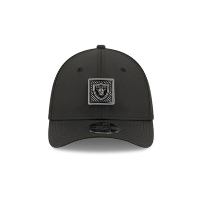 Las Vegas Raiders 2026 Training Black 39THIRTY M-Crown Stretch-Fit Hat