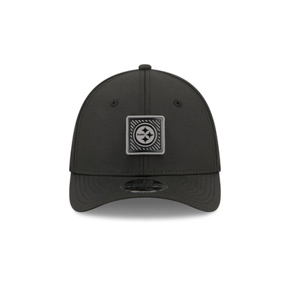 Pittsburgh Steelers 2026 Training Black 39THIRTY M-Crown Stretch-Fit Hat