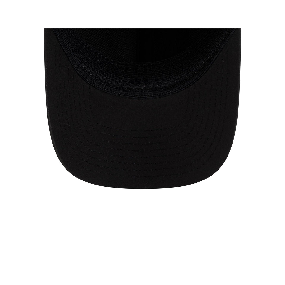 Kansas City Chiefs 2026 Sideline Black 39THIRTY M-Crown Stretch Fit Hat