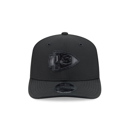 Kansas City Chiefs 2026 Sideline Black 9SEVENTY Stretch-Snap Hat