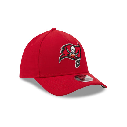 Tampa Bay Buccaneers Poly 39THIRTY M-Crown A-Frame Stretch Fit Hat