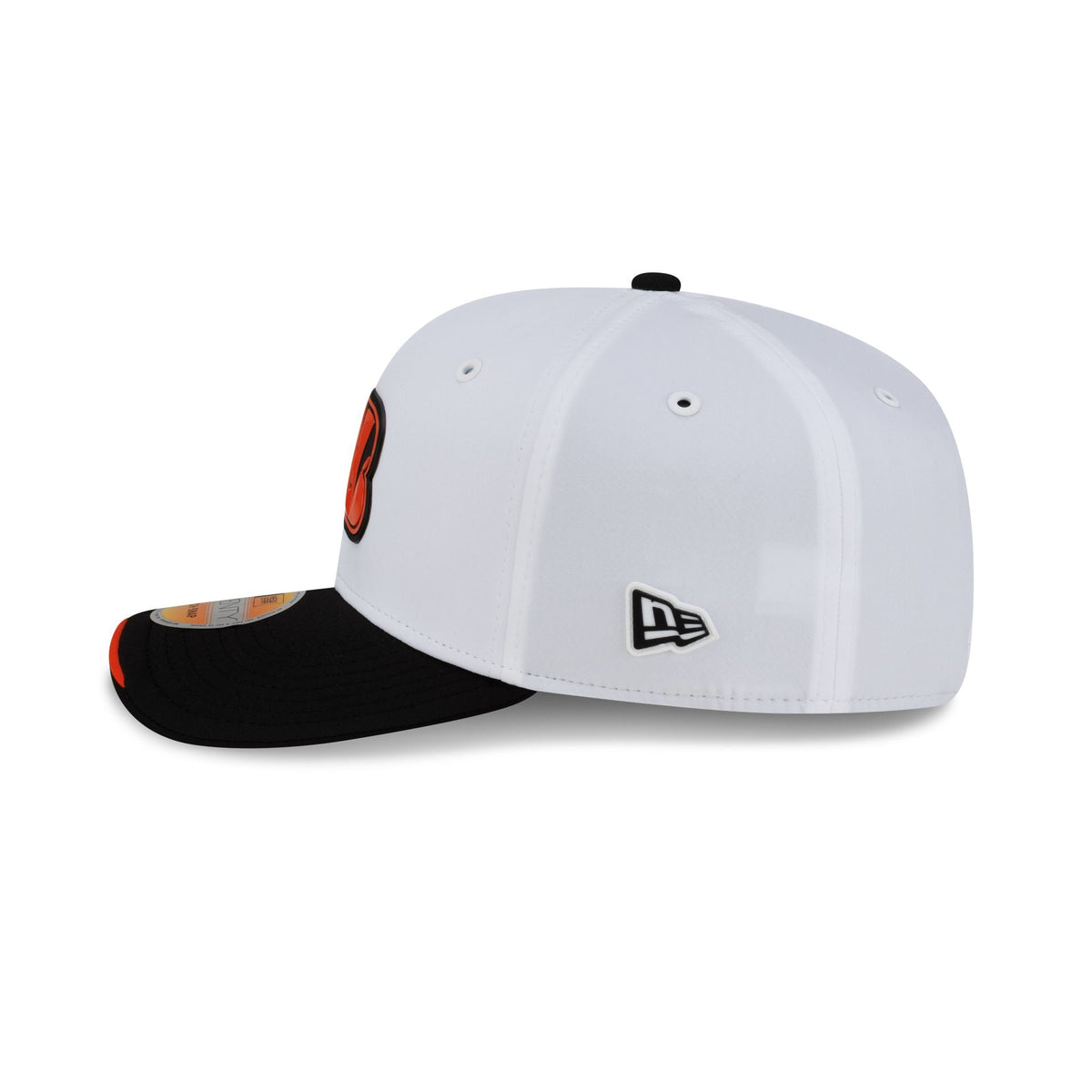 Cincinnati Bengals 2026 Sideline White 9SEVENTY Stretch-Snap Hat