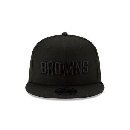 Cleveland Browns Basic Black On Black 9FIFTY Snapback Hat