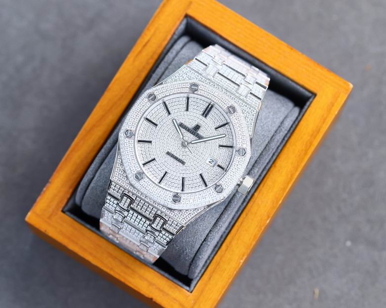 Audemars Piguet Royal Oak Selfwinding Iced Out Watch