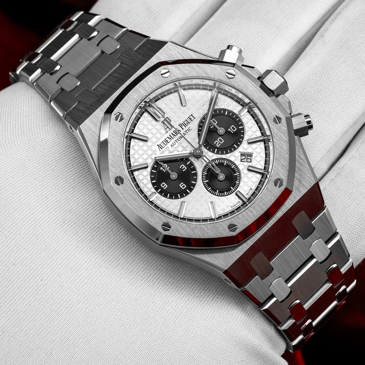 Audemars Piguet Royal Oak 26331ST.OO.1220ST.03 Selfwinding Chronograph Stainless Steel White Dial (2020)