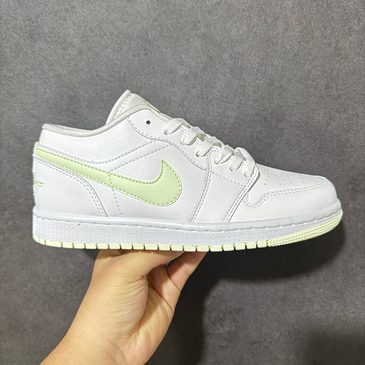Air Jordan 1 Low-DC0774 115