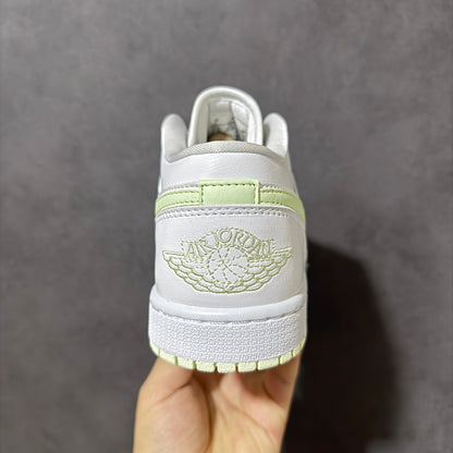 Air Jordan 1 Low-DC0774 115