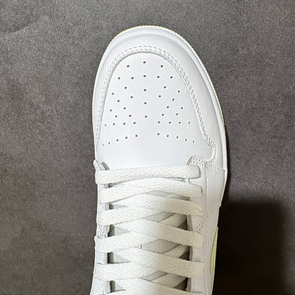 Air Jordan 1 Low-DC0774 115