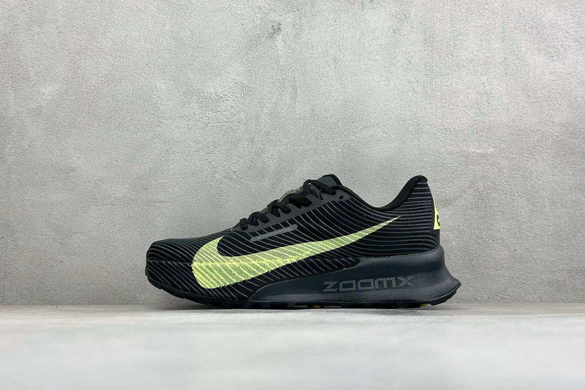 Zoomx ACG Ultrafly Trail-DA5424-105