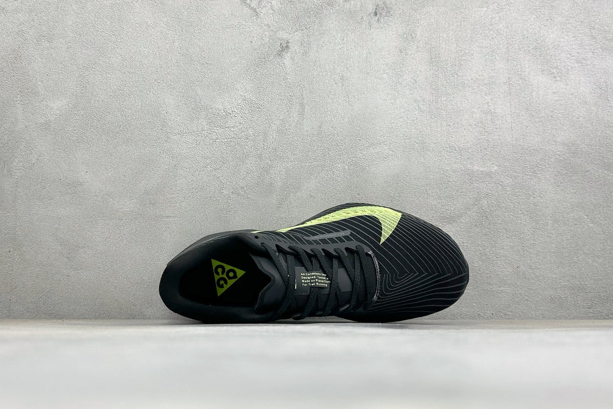 Zoomx ACG Ultrafly Trail-DA5424-105